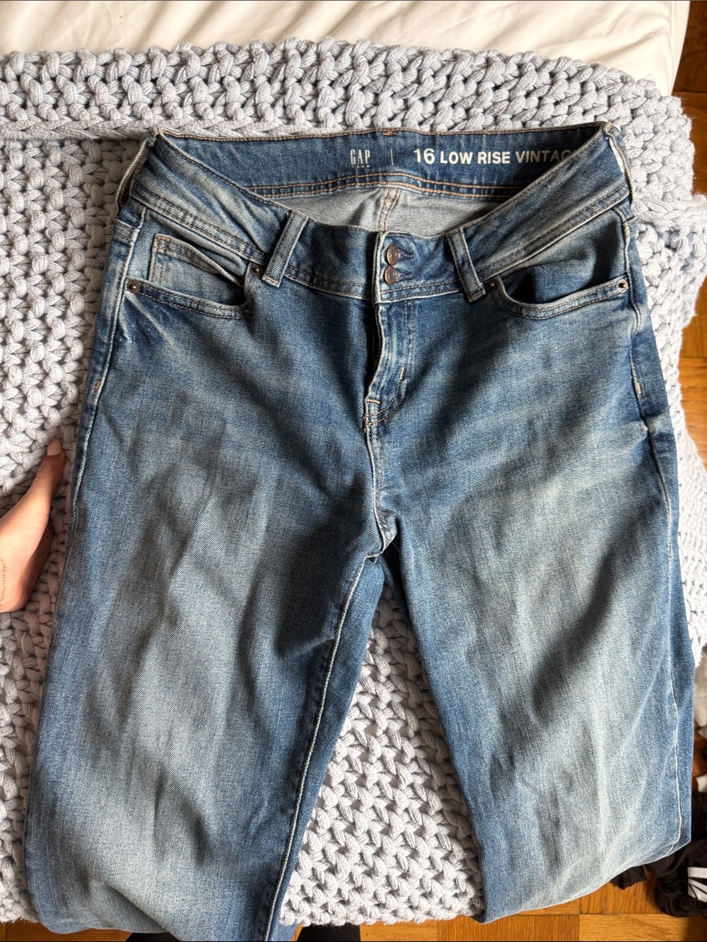 GAP Women's Low Rise Vintage Wash Jeans - Light Blue